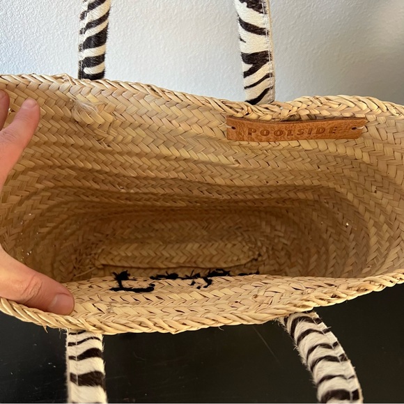 POOLSIDE Medium Beach Tote Palm Springs Personalized Zebra Handle - Picture 4 of 6